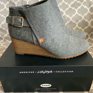 Dr. Scholl’s  Boot